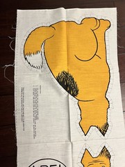 1982 ” Annie’s dog Sandy Stuffable” Crafting Sewing Fabric Panel 20” Dog