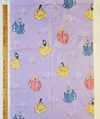 DISNEY Dancing PRINCESSES Sparkle Cotton Fabric 4-7/8 Yards x 45″ Springs