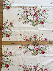 1999 American Folk and Fabric Antique Collection #3005 Ashley Rosette 36″ x 56″