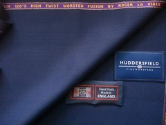 SUPER 120’s HIGH TWIST WOOL BLEND SUITING FABRIC Lt. Navy BY Roger La Viale=3.4m