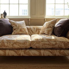 SOFAS & STUFF RHS BOTANICALS CURTAIN/UPHOLSTERY FABRIC Palm Leaf 3.3 MTRES CORN