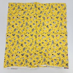 Vtg AvLyn Cotton Quilting Fabric 1.11 Yards 40×44″ Yellow Schnauzer Terrier Dogs