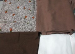 5 lb 11 oz Box Large Sections Brown Floral, Solid Browns & White, Roll FSBTB107