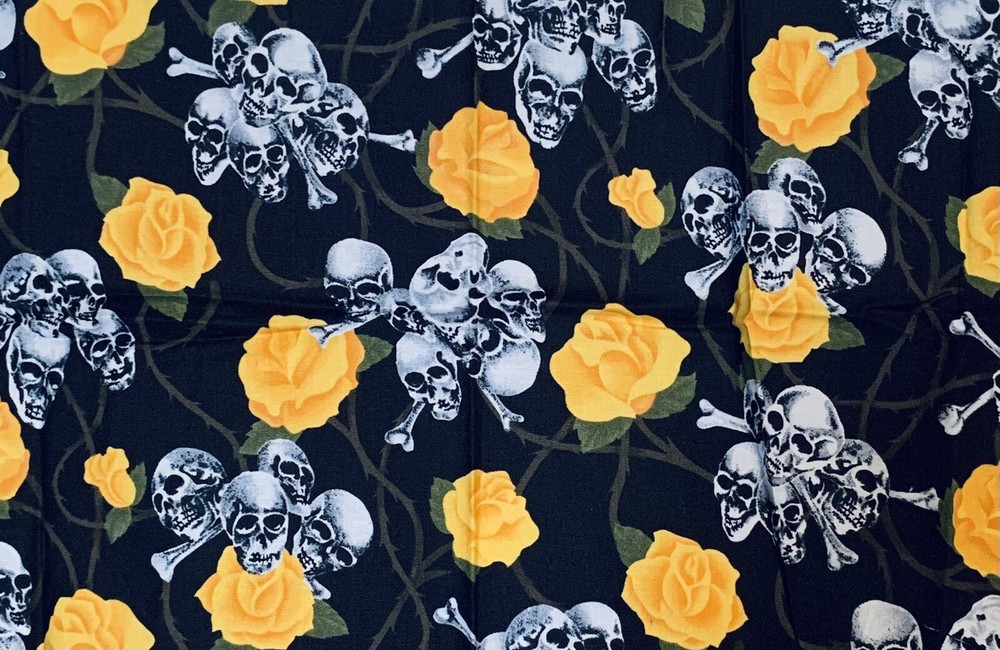 RPm62d Skulls and Roses Rare Out of Print Cotton Quilt Fabric 9″ X 21″ piece