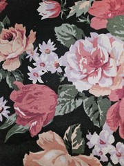 VTG Rose & Flowers On Black One Way Stretch Poly Blend Fabric 2 Yards X 68″Wide