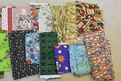 Lot, Novelty Prints Cotton Pieces & Scraps, 2 Pound & 2 Oz, S133
