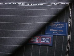 100% WOOL SUITING FABRIC CROWN CLASSIC IN “Charcoal” MADE IN ENGLAND = 3.5 m.