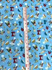 Retro Owls Chef Hats Cooking Kitchen Theme Blue Cotton Fabric BTHY #61