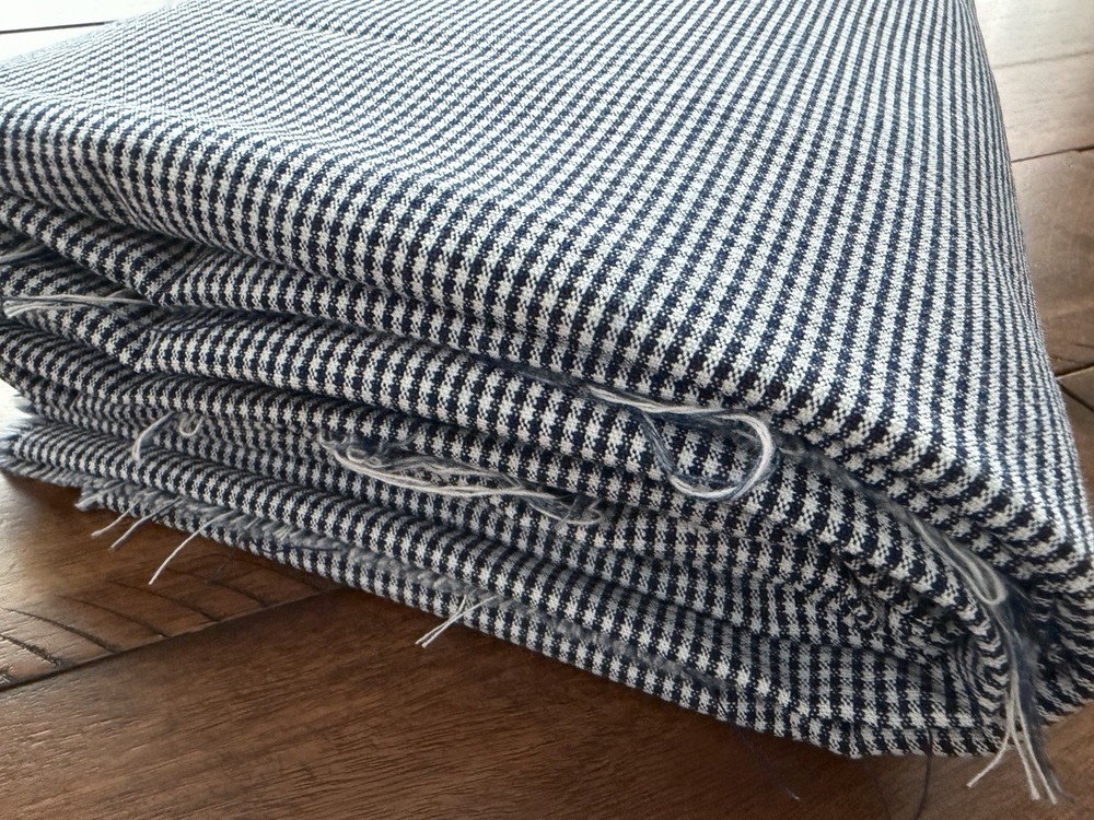 Woven navy & white check plaid fabric, 5.5 yard length, 59″ wide. For aprons +
