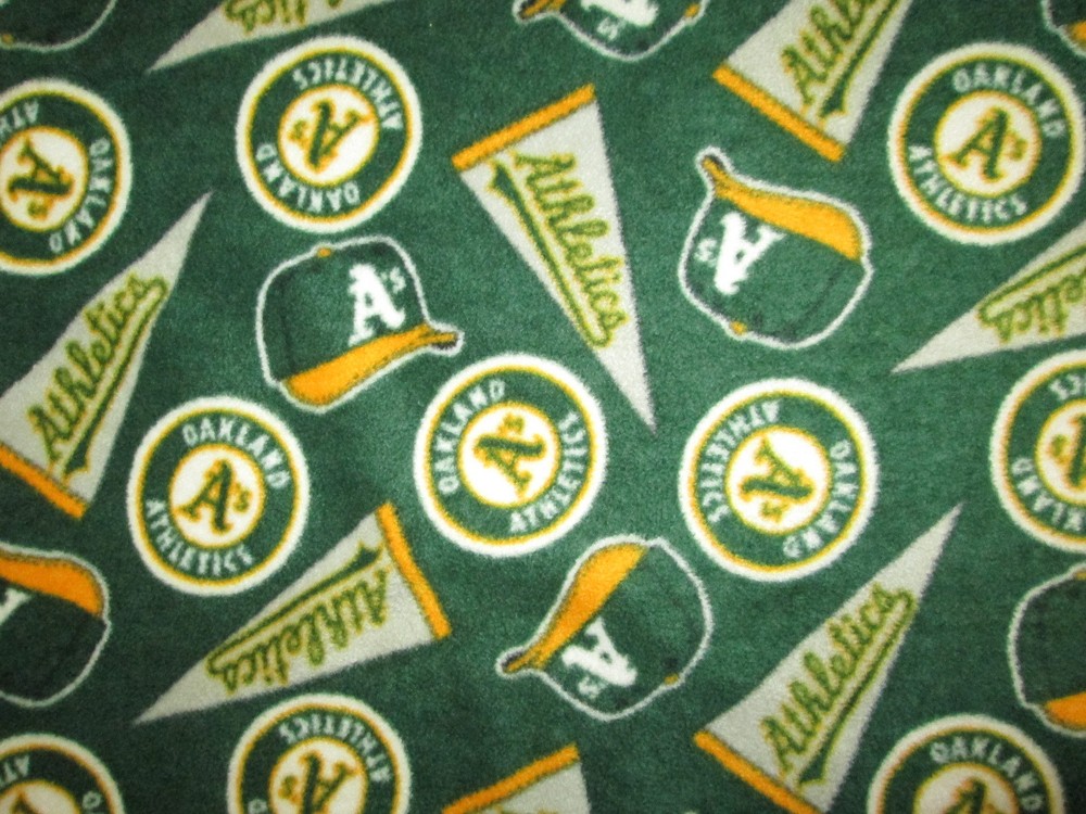 OAKLAND A’S ATHLETICS MLB BASEBALL LICENSED FLEECE FABRIC
