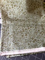 1/2 YD 18 X 44 GHASTLIE VIOLET Flower Sage Alexander Henry Cotton Quilt Fabric