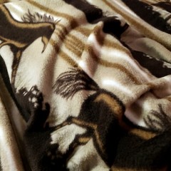 Equestrian Mustang Horse Print Fleece Fabric 60″ BTY Cozy No Sew Blanket DIY