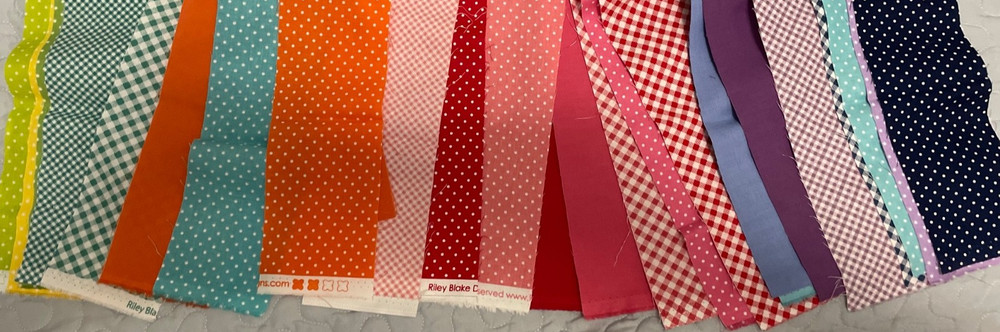 Riley Blake Designs PRECUT STRIP PACK (3″ x 21″) 24 Ct/Dots, Solids, Checks