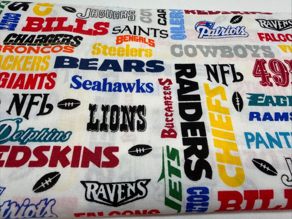 NFL FOOTBALL COTTON FABRIC NFL Sports Teams, Lates 90s Vintage 5’ X 6” 🔥