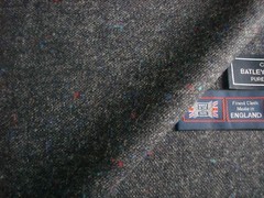 100% PURE NEW WOOL DONEGAL TWEED FABRIC – MADE IN HUDDERSFIELD ENGLAND = 2.0 m.
