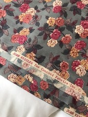 6.5 Yds Floral Cotton Gray JOAN KESSLER Concord Fabrics 44″ Flowers Roses