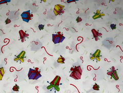 By 1/2 Yd Dr. Suess Gift Packages Wrapped Bows Cotton Quilt Fabric BTHY Springs