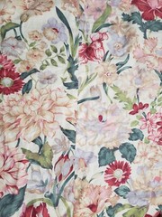Placton Rounded Large Fabric Piece Multicolor Floral Linen? Cottagecore READ