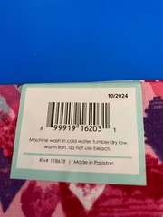 BRAND NEW CREATE IT 100% COTTON DUO HEARTS PRECUT SEWING AND CRAFT FABRIC 18X21