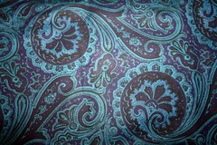 LARGE, LIGHT BLUE/DARK BLUE CIRCULAR DESIGN BY JINNY BEYER – 100% COTTON FABRIC