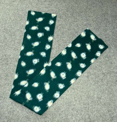 Sheep Print Fleece Fabric Dark Green White 12×56″ Craft Material One Size Scarf