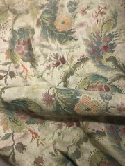 Tessuto Raro e Pregiato Vintage Gobelin con motivo floreale. 99€ Per 2 Metri