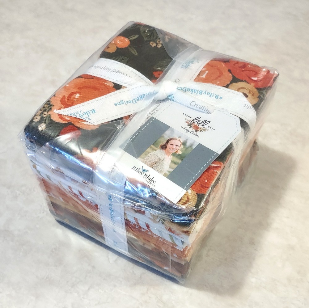 Riley Blake 21 Piece Fat Quarter Bundle – Happy Fall Days by Kelsey Carlson