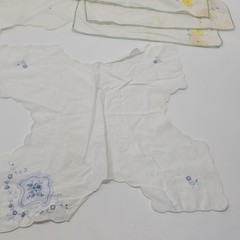 Vintage Linen Scrap Lot For Quilting & Crafting Florals Emroidery Lace Lot X 14