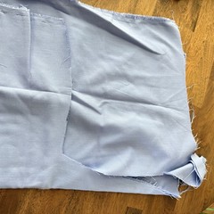 Vtg Sewing Fabric Lot Blue Floral Crafting Quilting Remnants Cottage 2.5+ lbs