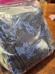Fabric scraps and remnants, about 1lb random cottons *FS15*