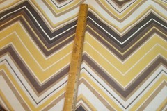 3 Yds Upholstery Tapestry Fabric Chevron ZIG ZAG Yellow Brown 58″ x 108″ BTP