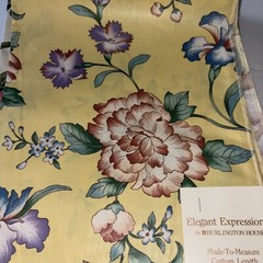 11 Pieces Of Fabric Assorted Sizes And Print