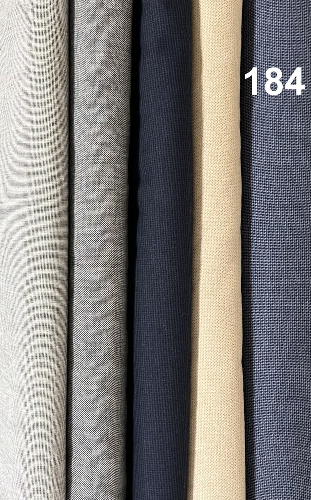W23 – VINTAGE FINE MINI CHECKS 60” wide 100% wool. By the yard.