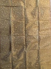 Gold Mesh Fabric w/Dots Shimmery Translucent Backdrop Craft 42″x9ft NEW