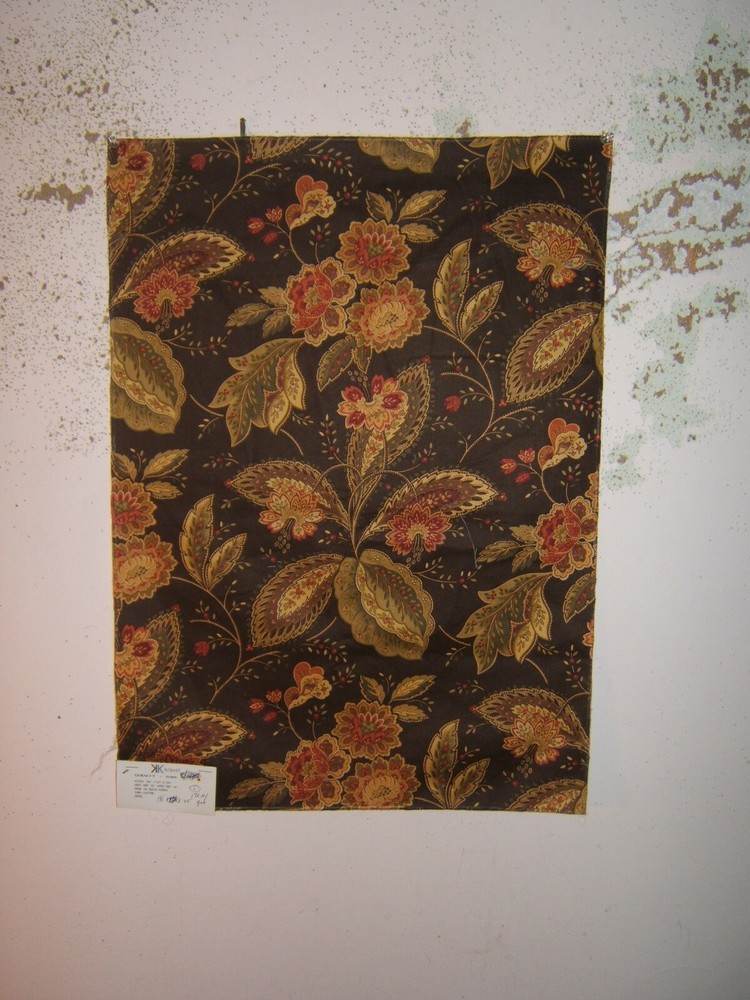 Kravet, Godwit, Floral/Paisley Remnants, 18″ W X 25″ L, Color Brown
