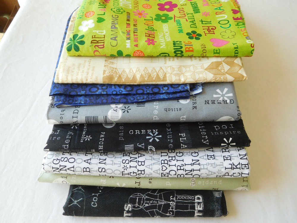 U-PICK choice COTTON Quilting FABRIC WORDS writing numbers Treasures Benartex #5