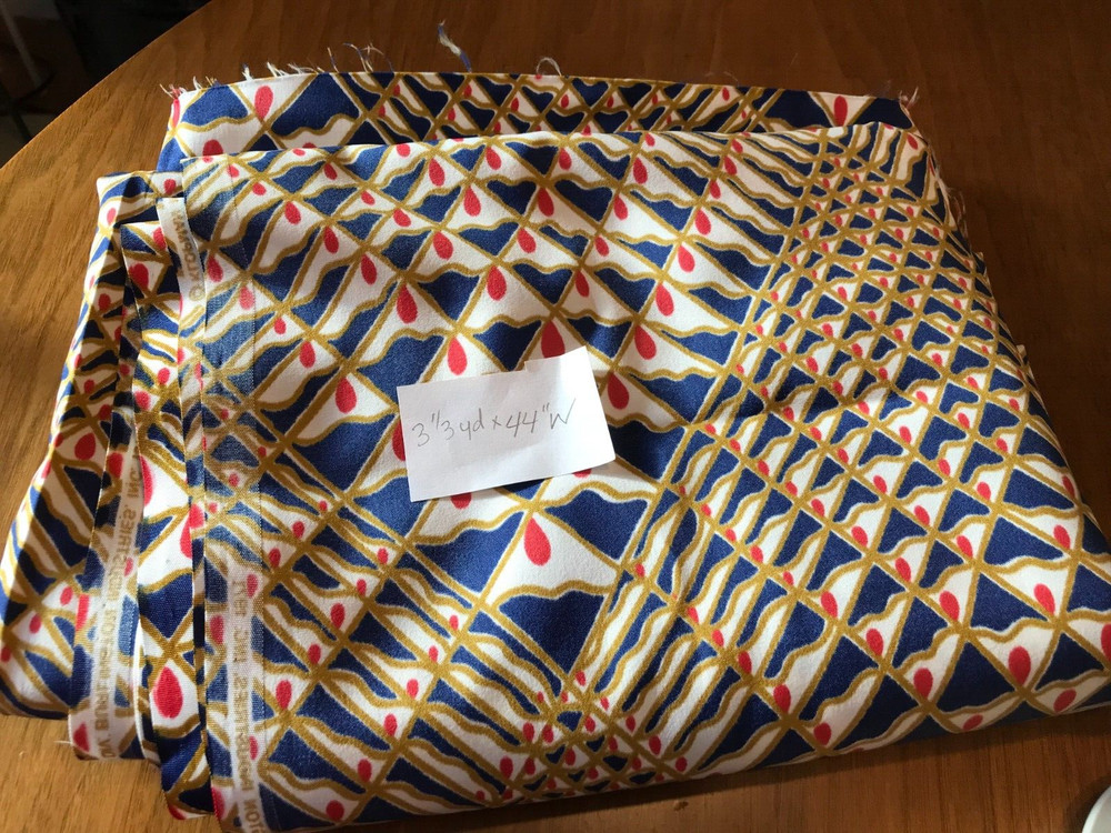 Klopman Mills Wild Mod Colorful 1971 Polyester Silky Fabric 3 1/3 Yds 44″W