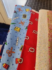 Bundle Lot Of 16 Fabrics All 1/2 Yard some over a yard 100 cotton quilting sewin