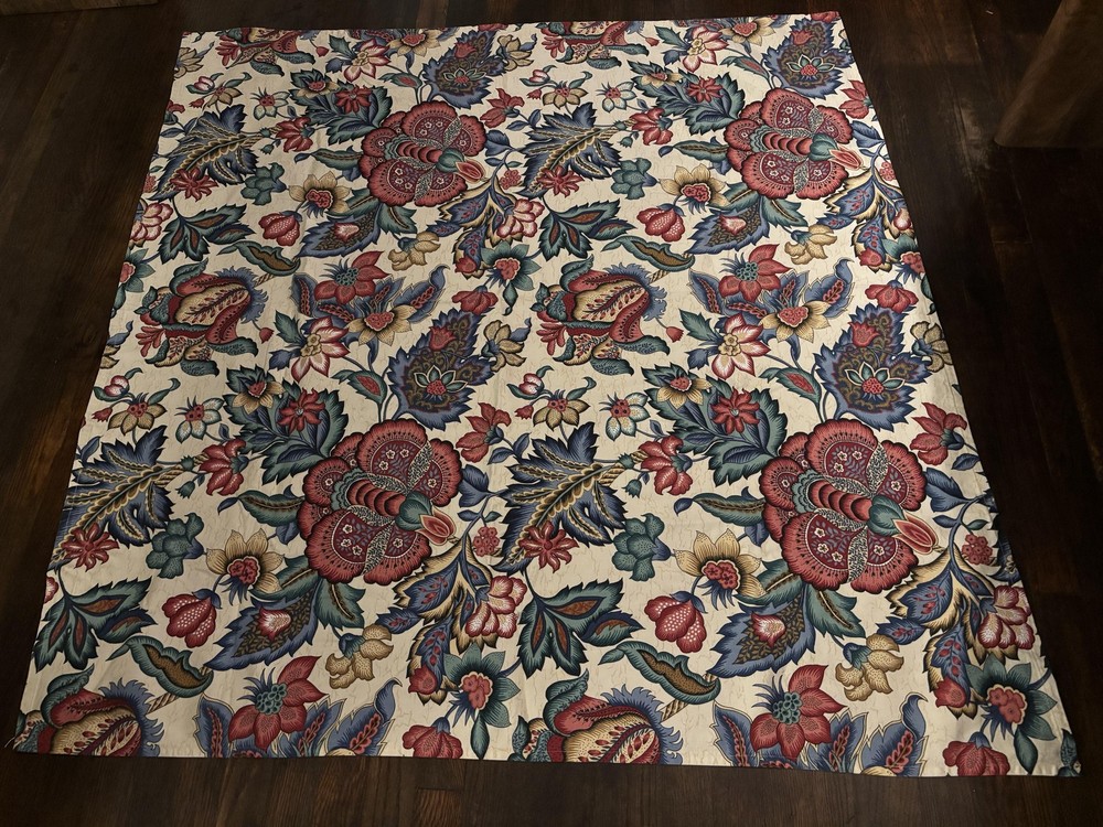 Waverly Greenfield Jacobean Floral Drapery Upholstery Cotton Screen Printed