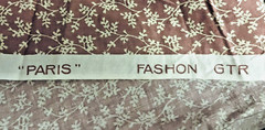 VTG White Florals on Taupe Color Classics Paris Fashion GTR 50″X13″ + Remnants