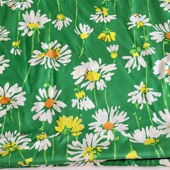 Villard Deauville Daisy Fabric 3.75 Yds Green Synthetic Lightweight Vintage