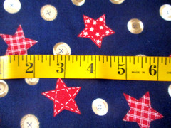 3+ YDS BUTTONS & STARS PATRIOTIC ON NAVY 100% COTTON OOP
