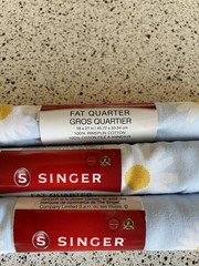 SINGER Daisy Fat Quarter Fabric Floral Spring 18 x 21 lot X3