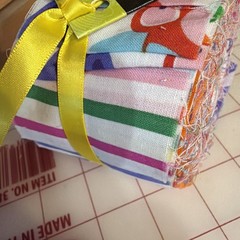 Loops And Threads Fabric Tissu Jelly Roll Pastel Colors