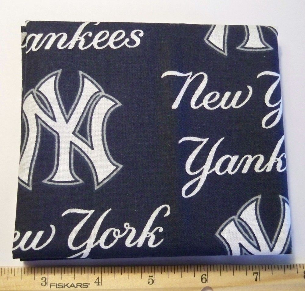Baseball New York Yankees NYY Logo White on Navy Cotton Print Fat Quarter