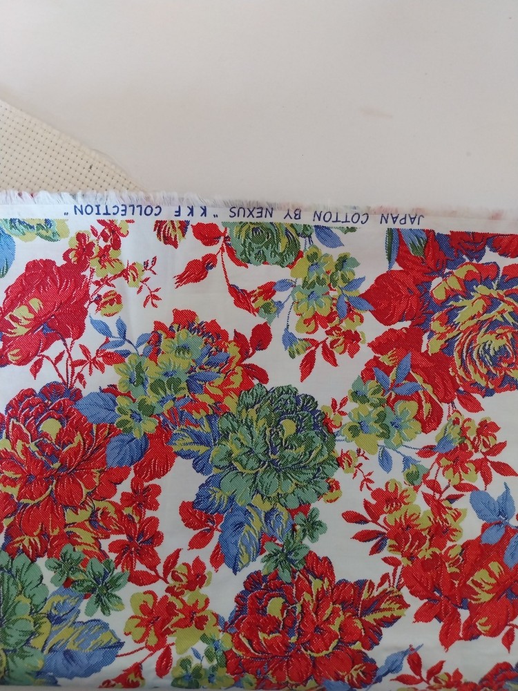 Printed floral material Cotton by Nexus fast colours multicolored free shipping