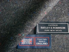 100% PURE NEW WOOL DONEGAL TWEED FABRIC – MADE IN HUDDERSFIELD ENGLAND = 2.0 m.