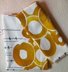 IKEA Maria Vinka 2011 Golden Yellow Flowers Wide Fabric 85.5″ x 59″ + 23″ x 59″