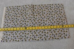 By 1/2 Yd, Vintage, Olive Burgundy Blue on Light-Tan, Classic Cottons, N6123