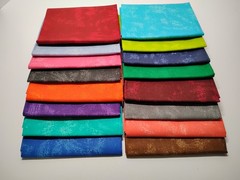 Lot of 16 Fat Quarters – Colorful Cotton Quilt Fabric Bundle – ‘Cloudy Tonal’
